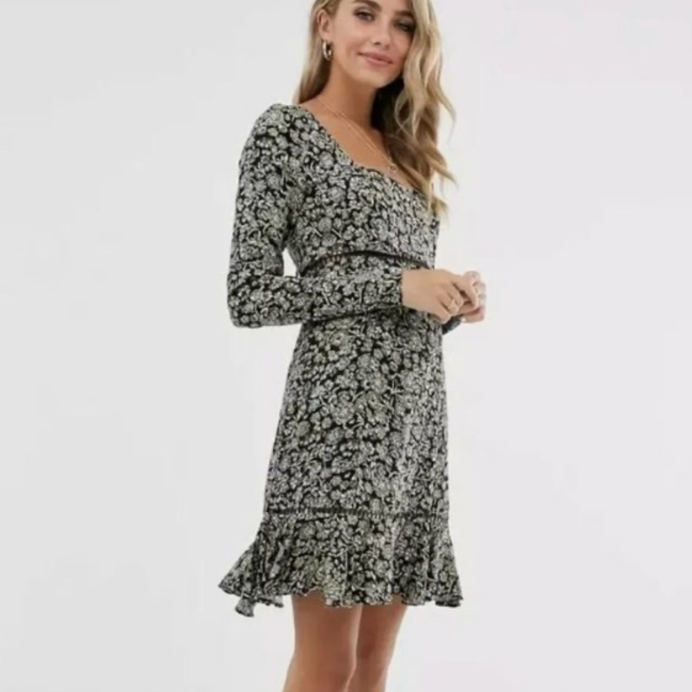 FREE PEOPLE Like New Boheme Long Sleeve Mini Dress Size 2